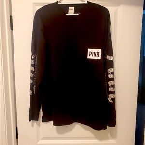 VS pink long sleeve tee